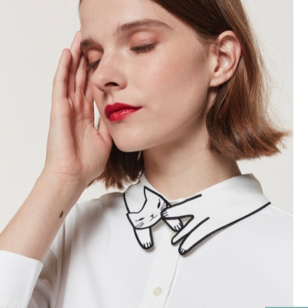 NWT Miss Patina Cat Blouse